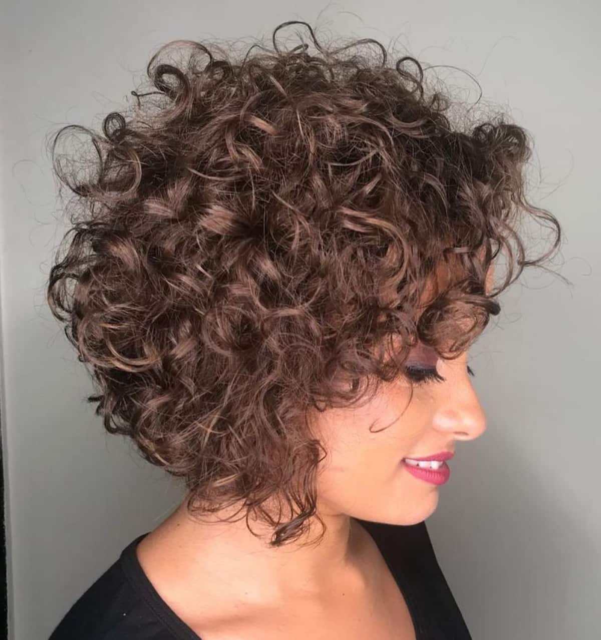 29 Most-Flattering Hairstyles for Short Curly Hair to Perfectly Shape ...