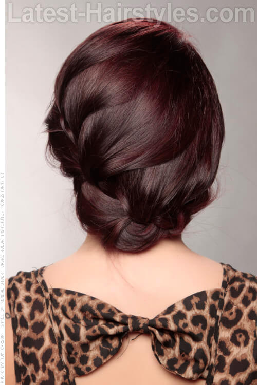 33 Breathtaking Loose Updos You Can Wear Anywhere