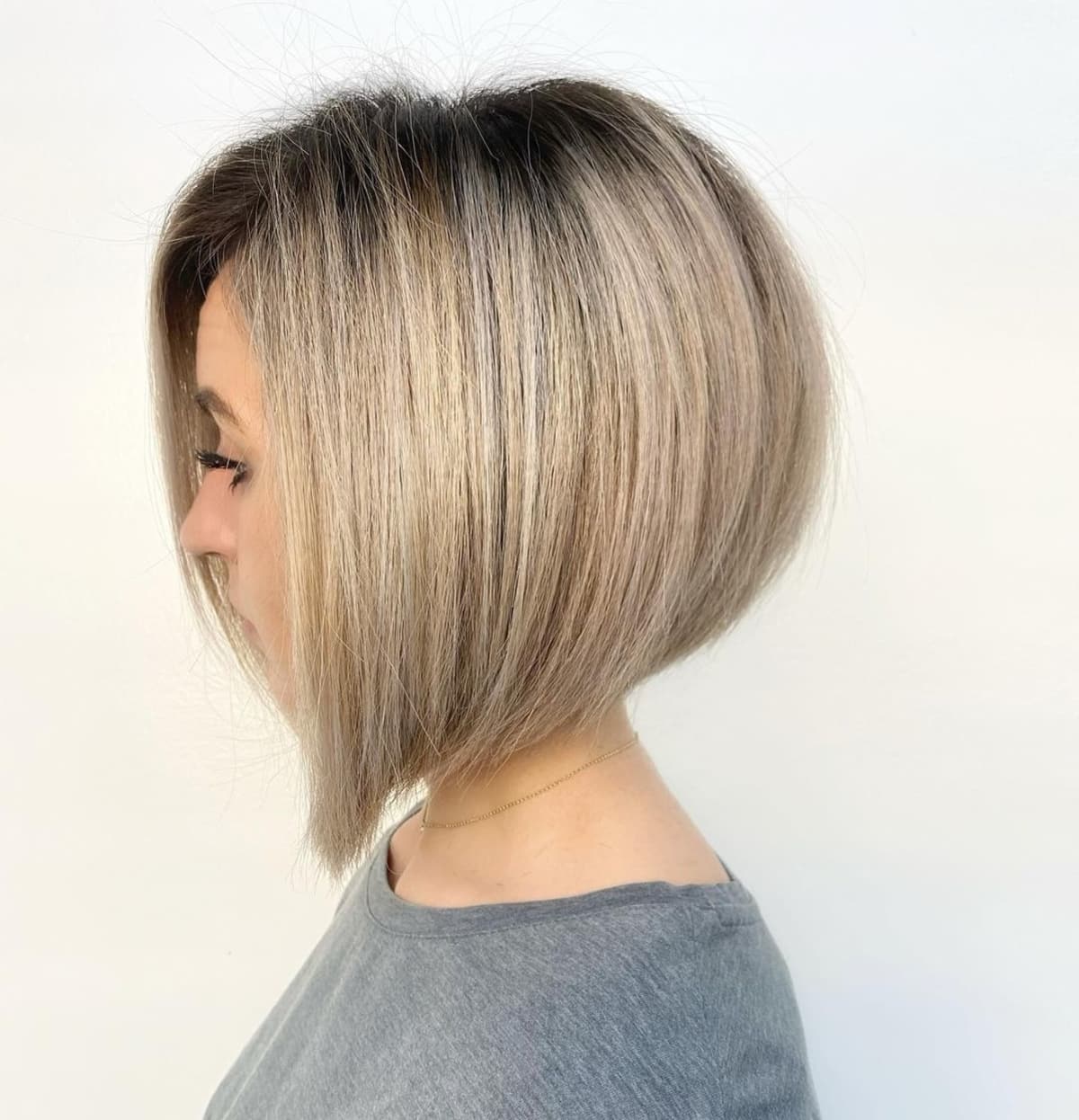 21 Super-Hot Short, Stacked Bob Haircuts