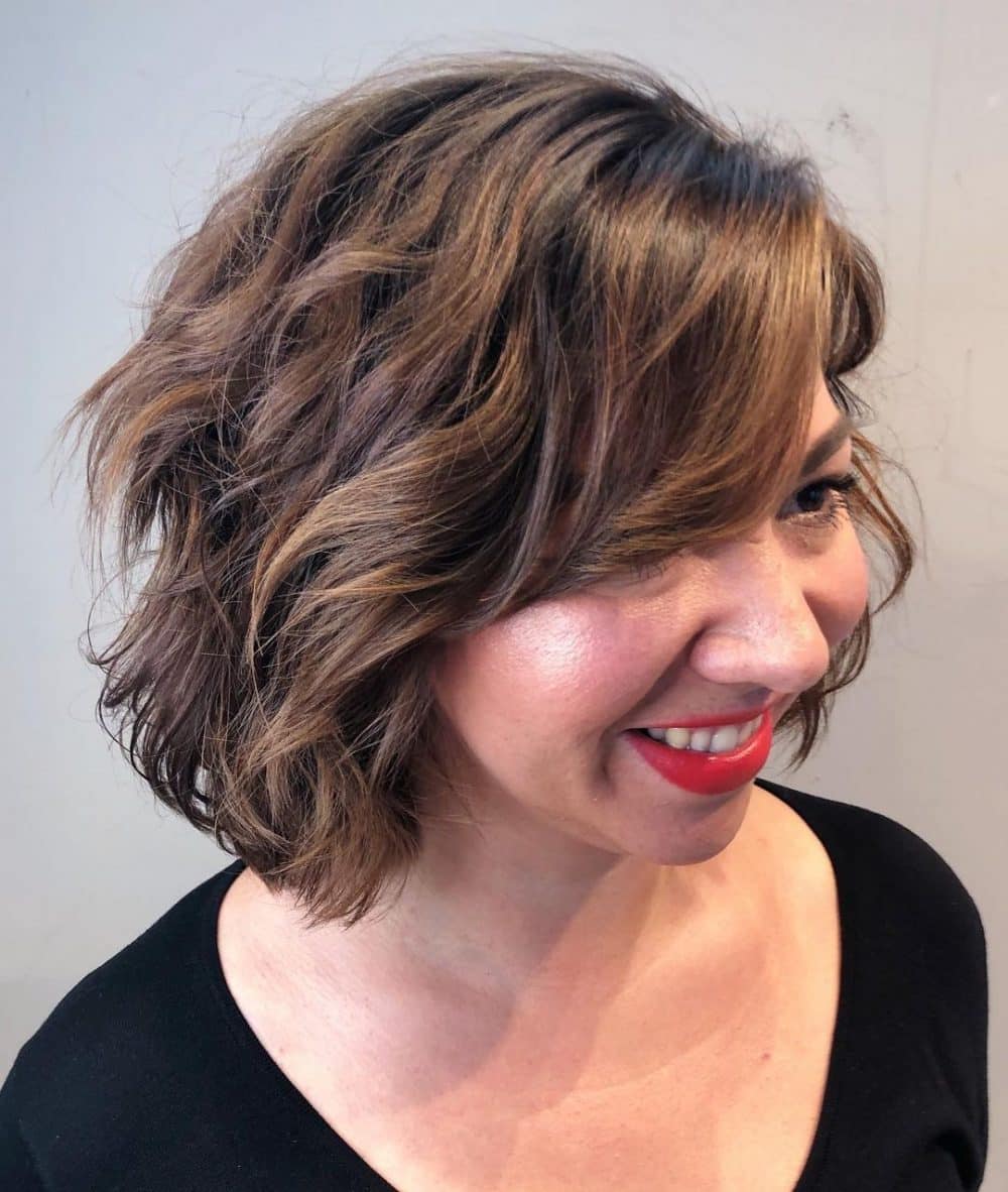 28 Most Flattering Bob Haircuts for Round Faces