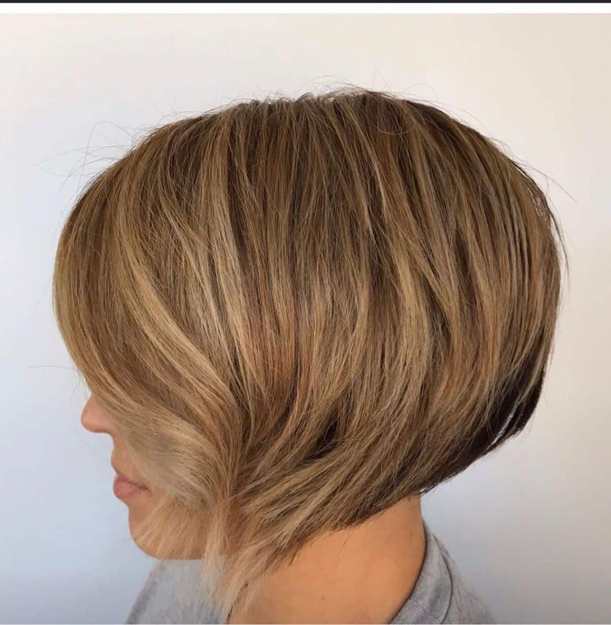 25 Most Popular Stacked Bob with Bangs for a Trendy Makeover Haircut