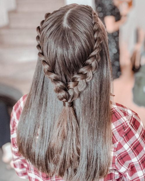 30 Perfect Hairstyles for Straight Hair (This Year&#8217;s Most Popular)