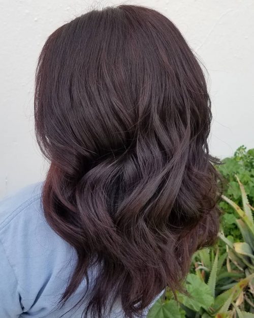 24 Jaw-Dropping Dark Burgundy Hair Colors You Have to See