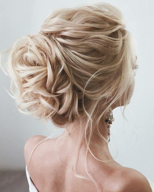 23 Cute Prom Hairstyles Guaranteed to Turn Heads This Year!