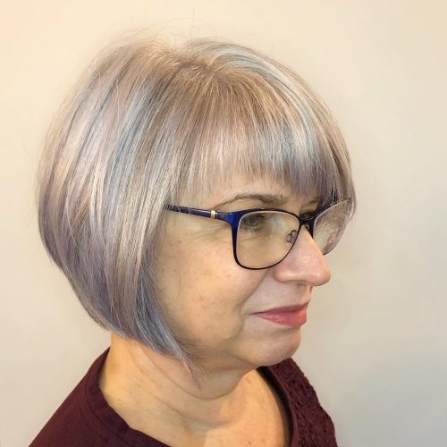 17 Best Hairstyles for Women Over 60 to Look Younger