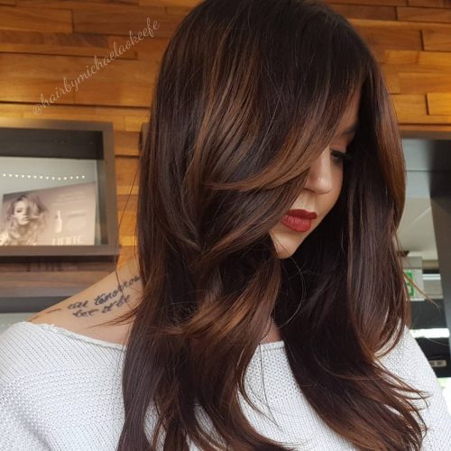 19 Flattering Hairstyles with Side Bangs for Every Face Shape &#038; Length