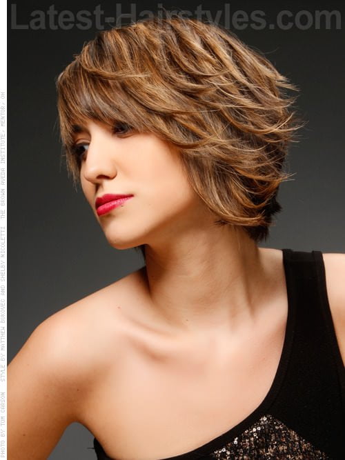 25 Chin Length Bob Hairstyles &#038; Haircuts That Are Absolutely Stunning