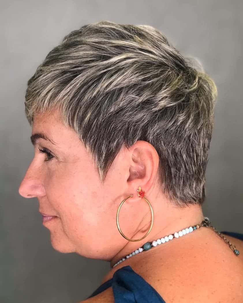 22 Best Haircuts &#038; Hairstyles for Women Over 50 With Thick Hair