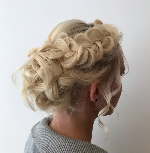 15 Most Beautiful Halo Braid Hairstyles to Copy