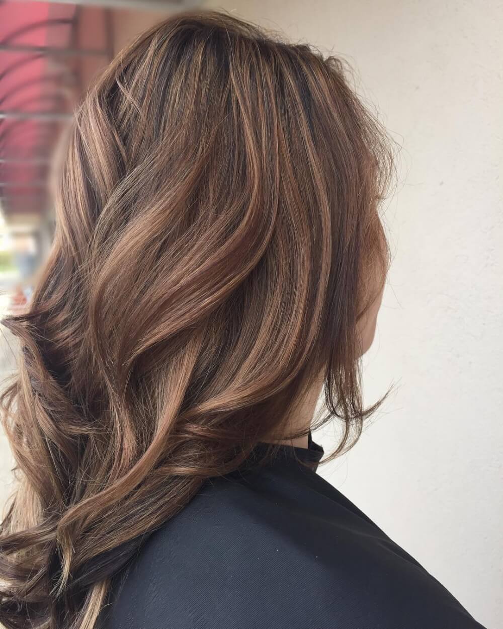 38 Light Brown Hair Colors That Are Blowing Up Right Now