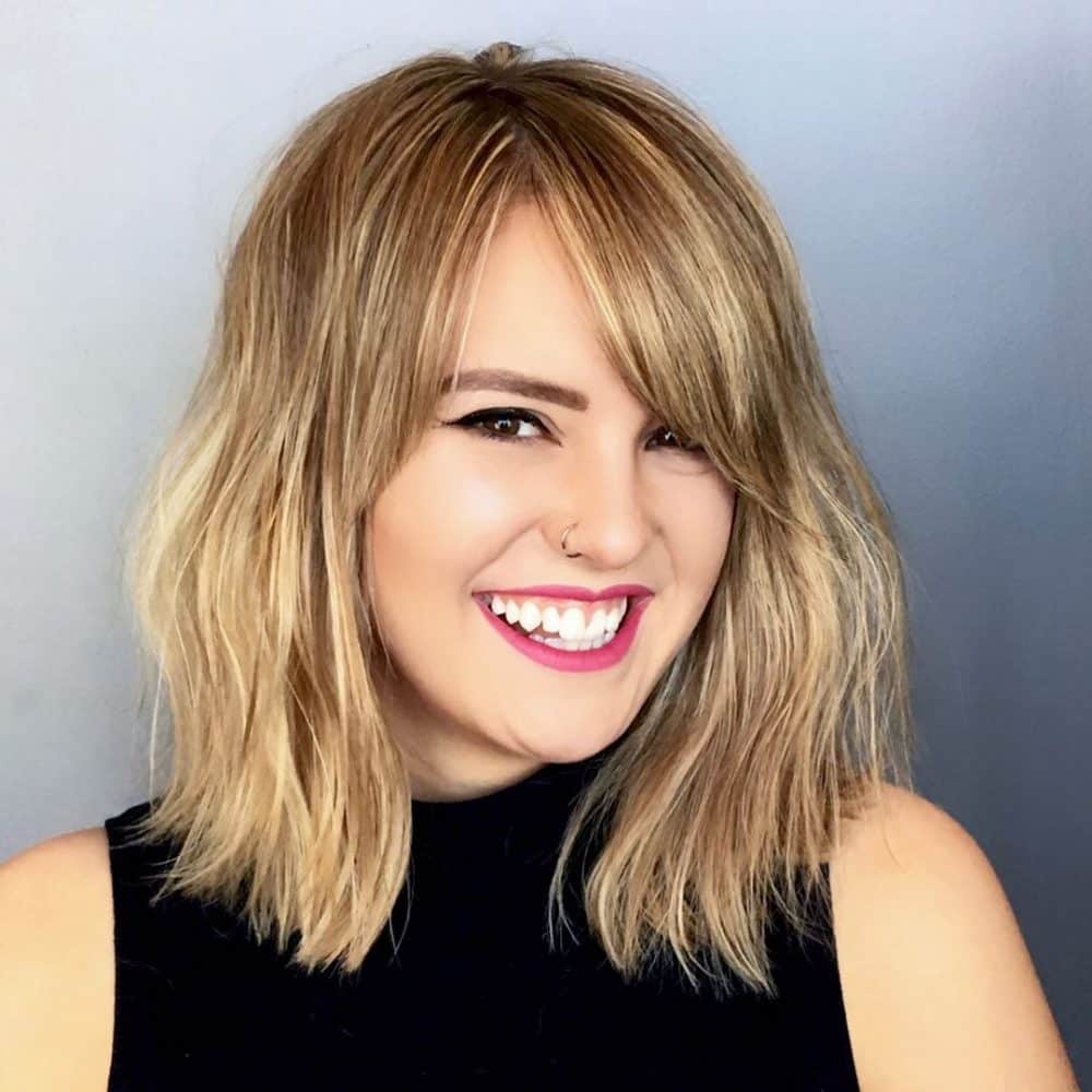 24 Most Flattering Hairstyles for Round Faces