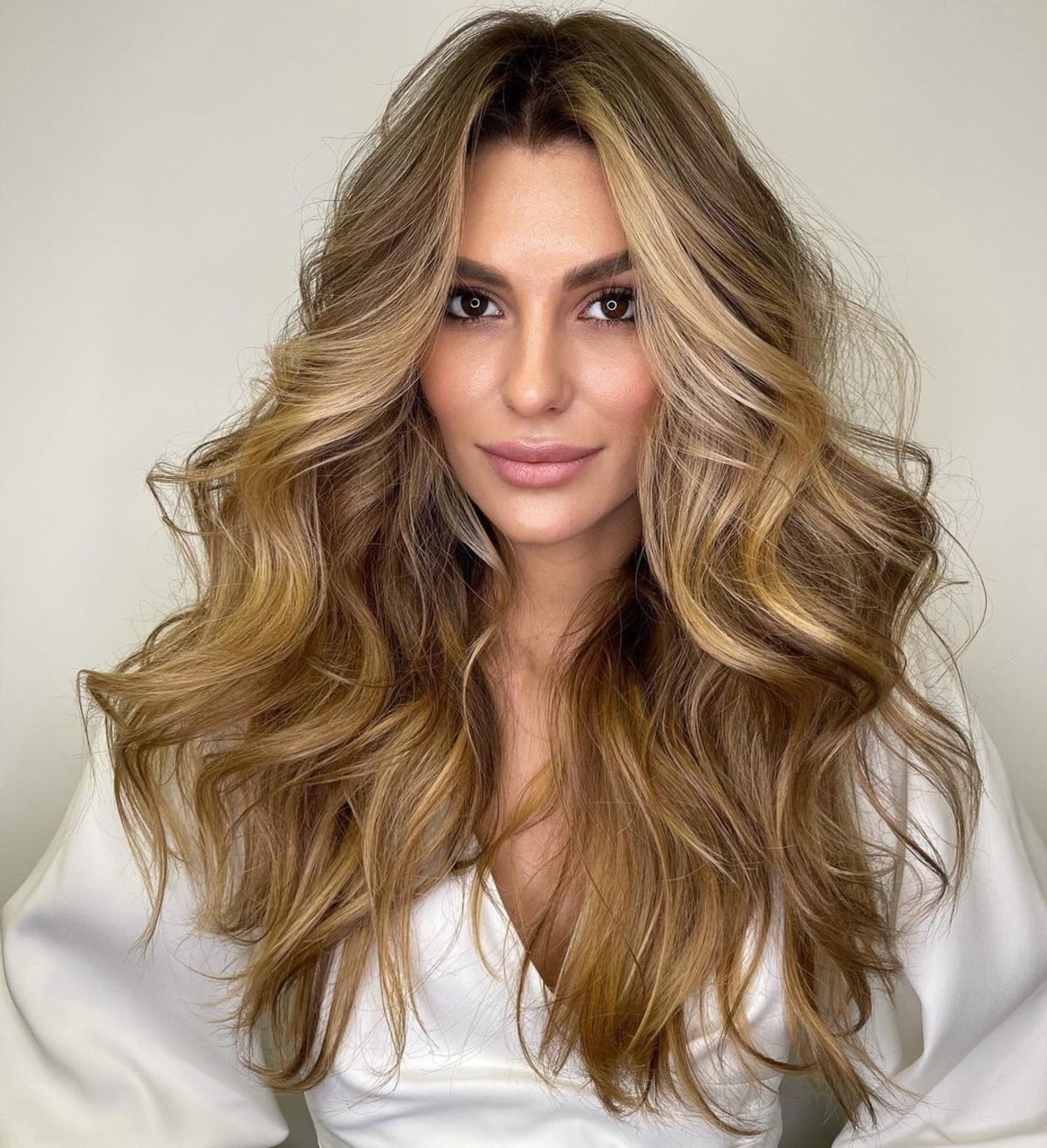 21 Middle Part Hairstyles That Will Flatter Anyone