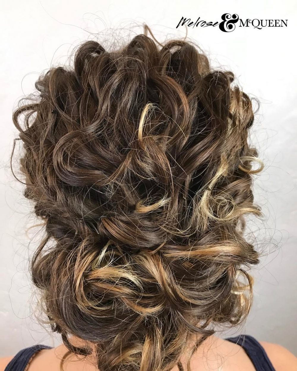 Show Off Your Beautiful Curls With These 29 Curly Updos Hairstyles Vip