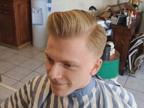 28 Best Pompadour Haircuts &#038; Hairstyles for Men