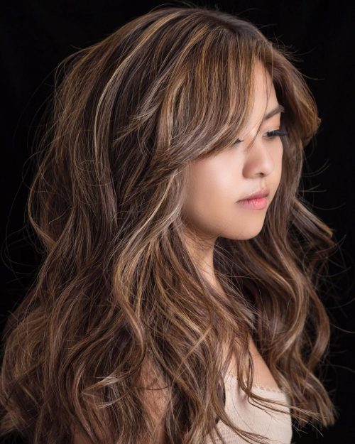 Bangs for Round Face Shapes: 22 Flattering Haircuts