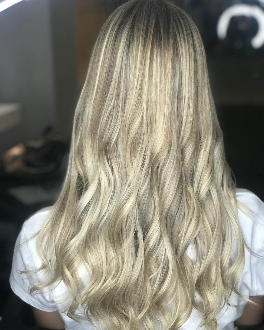 35 Gorgeous Hairstyles for Long Blonde Hair