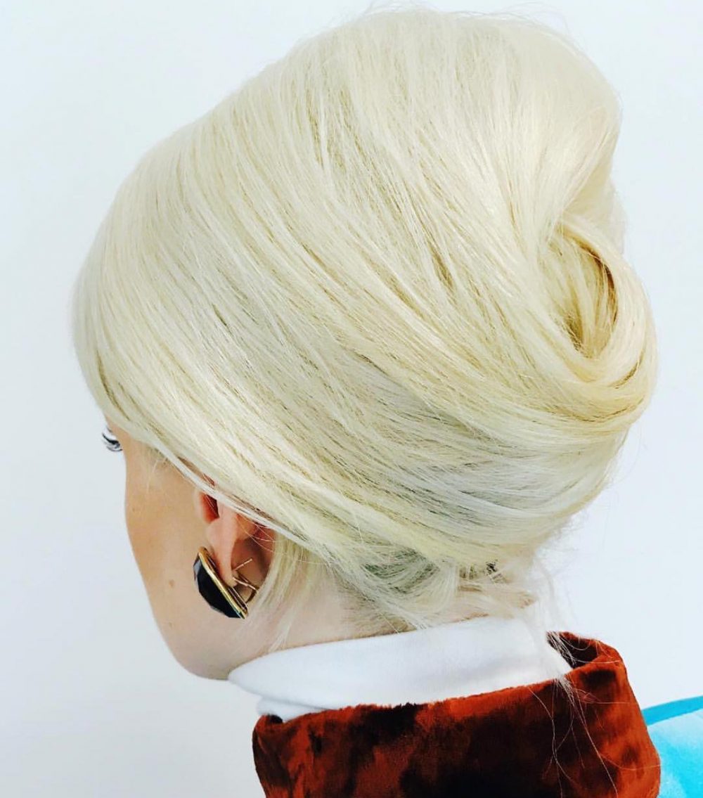 27 Foxy &#8217;60s Hairstyles That You Can Wear