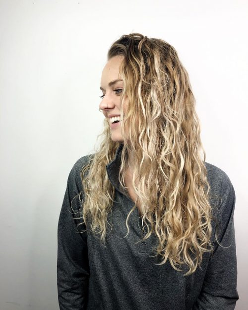 15 Gorgeous Long Hair Curls For Your Inspiration