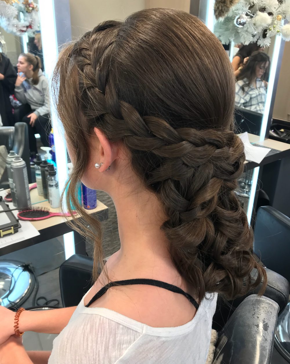 23 Cute Prom Hairstyles Guaranteed to Turn Heads This Year!