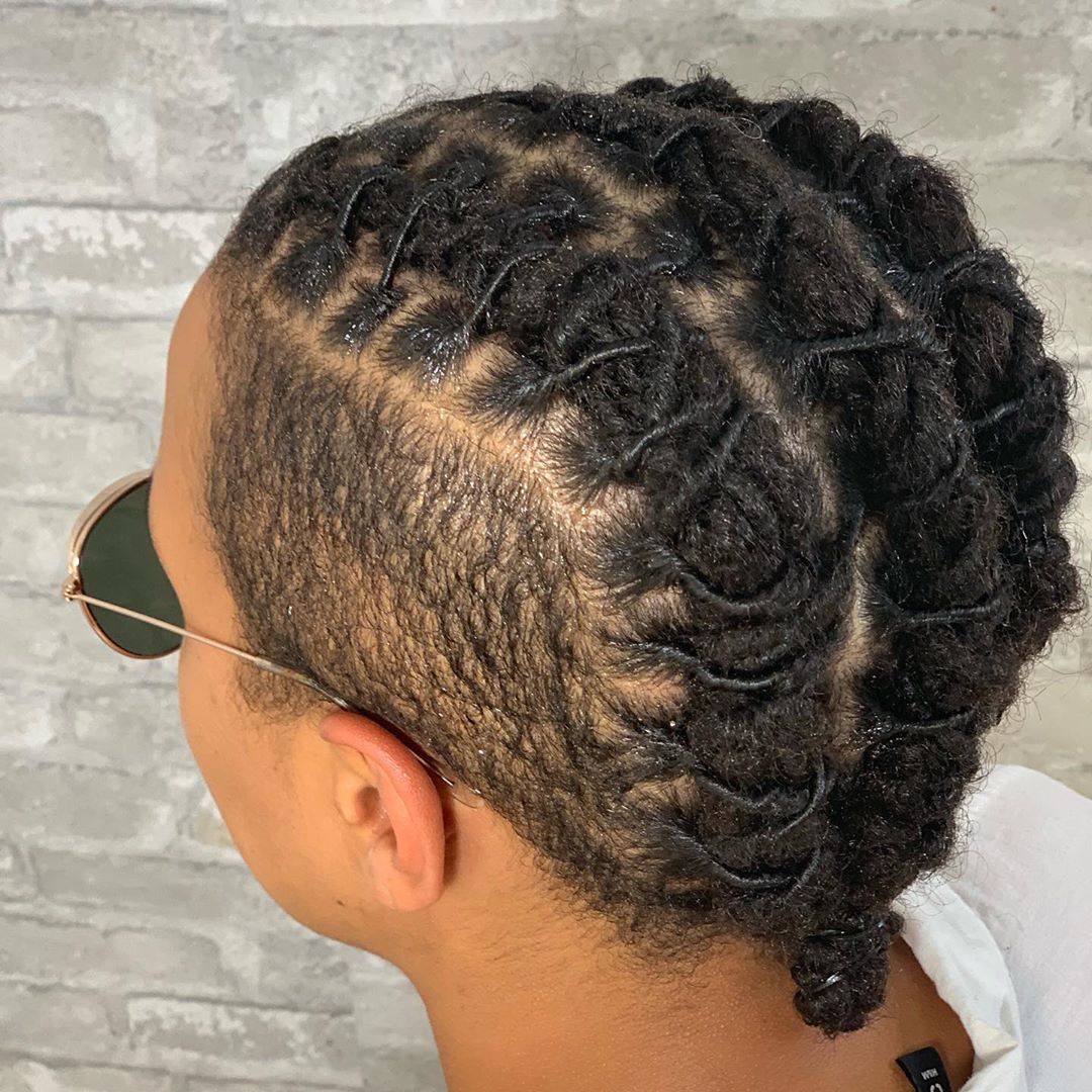 16 Trendiest Ways to Style Short Faux Locs Right Now