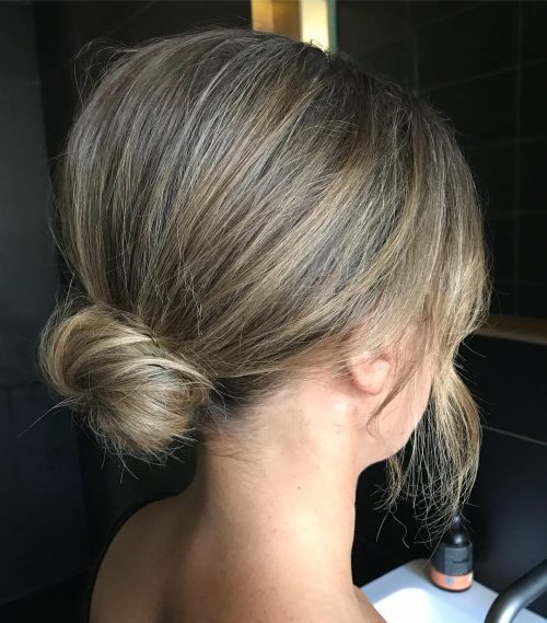 21 Super Quick and Easy Updos Anyone Can Do