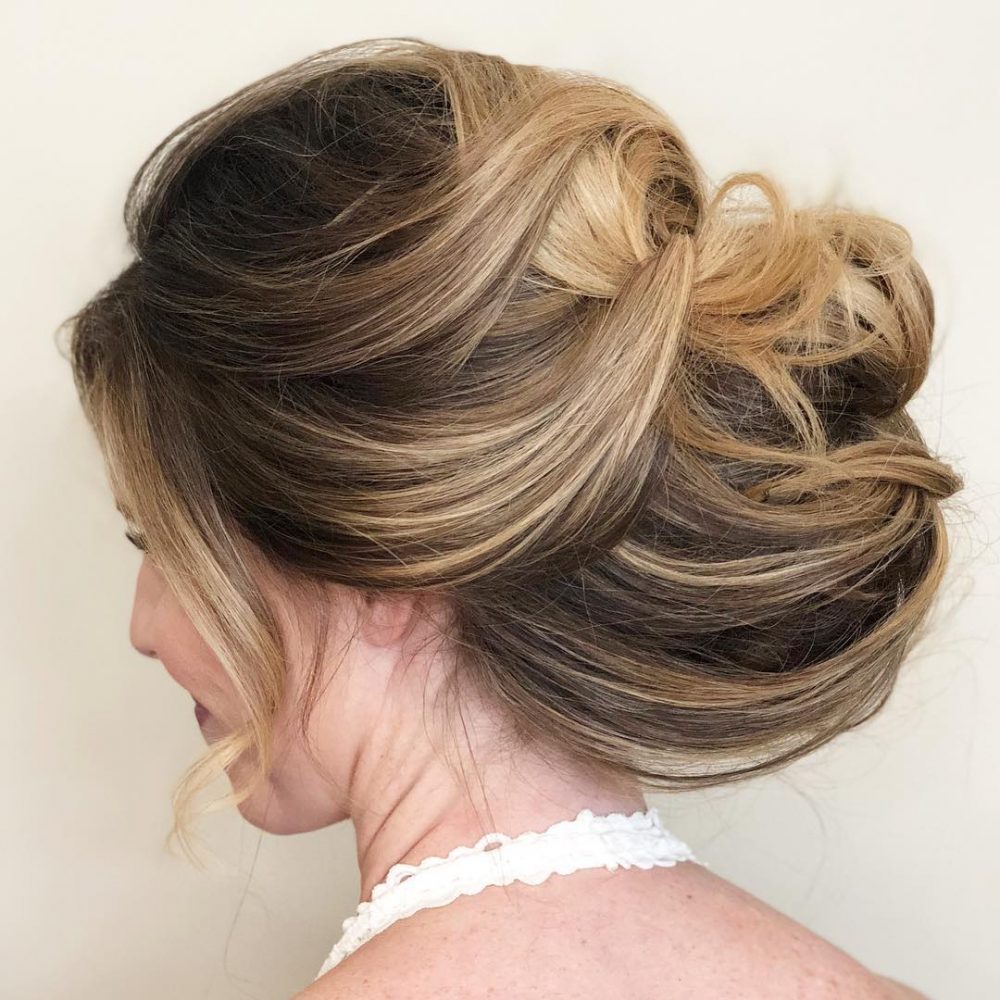 33 Breathtaking Loose Updos You Can Wear Anywhere