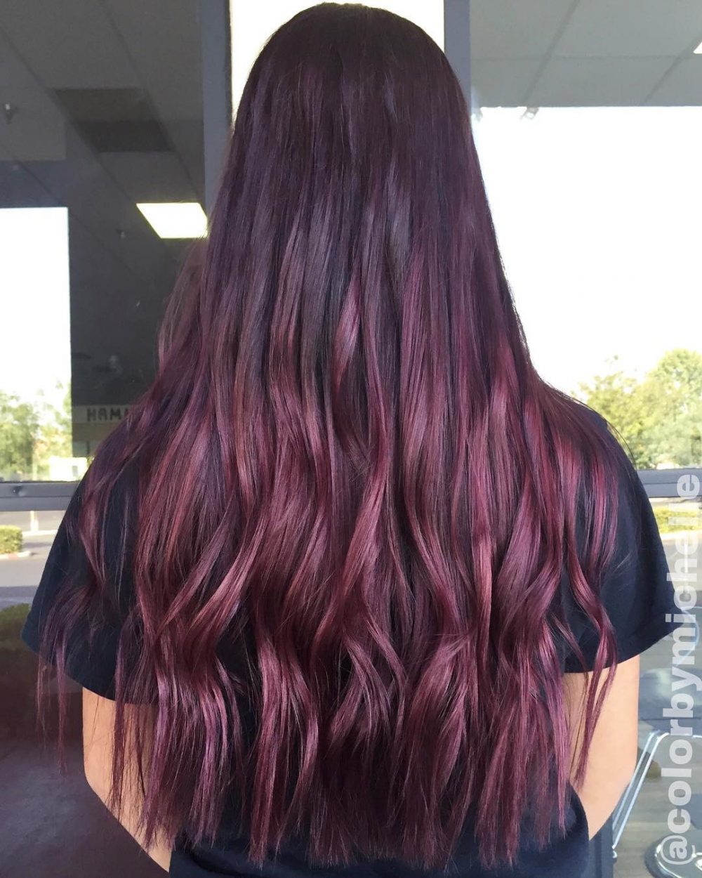 These 26 Plum Hair Color Ideas Are Totally Trending Right Now Hairstyles Vip 