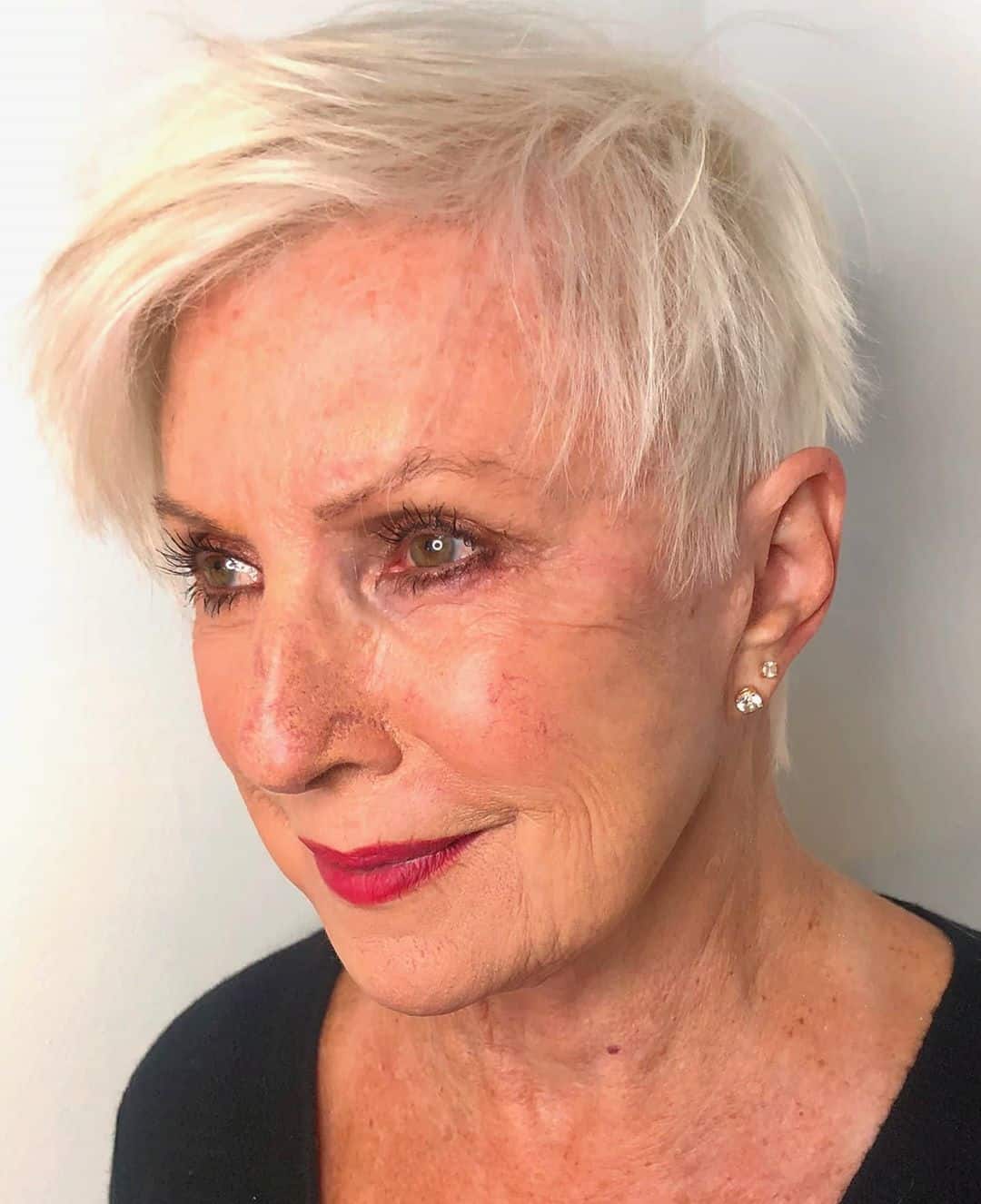 16 Best Pixie Haircuts for Older Women