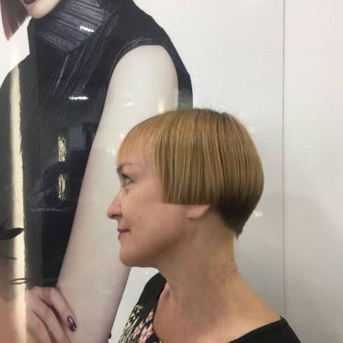 34 Flattering Short Haircuts for Older Women