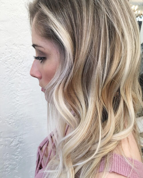 42 Stunning Blonde Highlights of 2021 &#8211; Platinum, Ash, Dirty, Honey, Dark