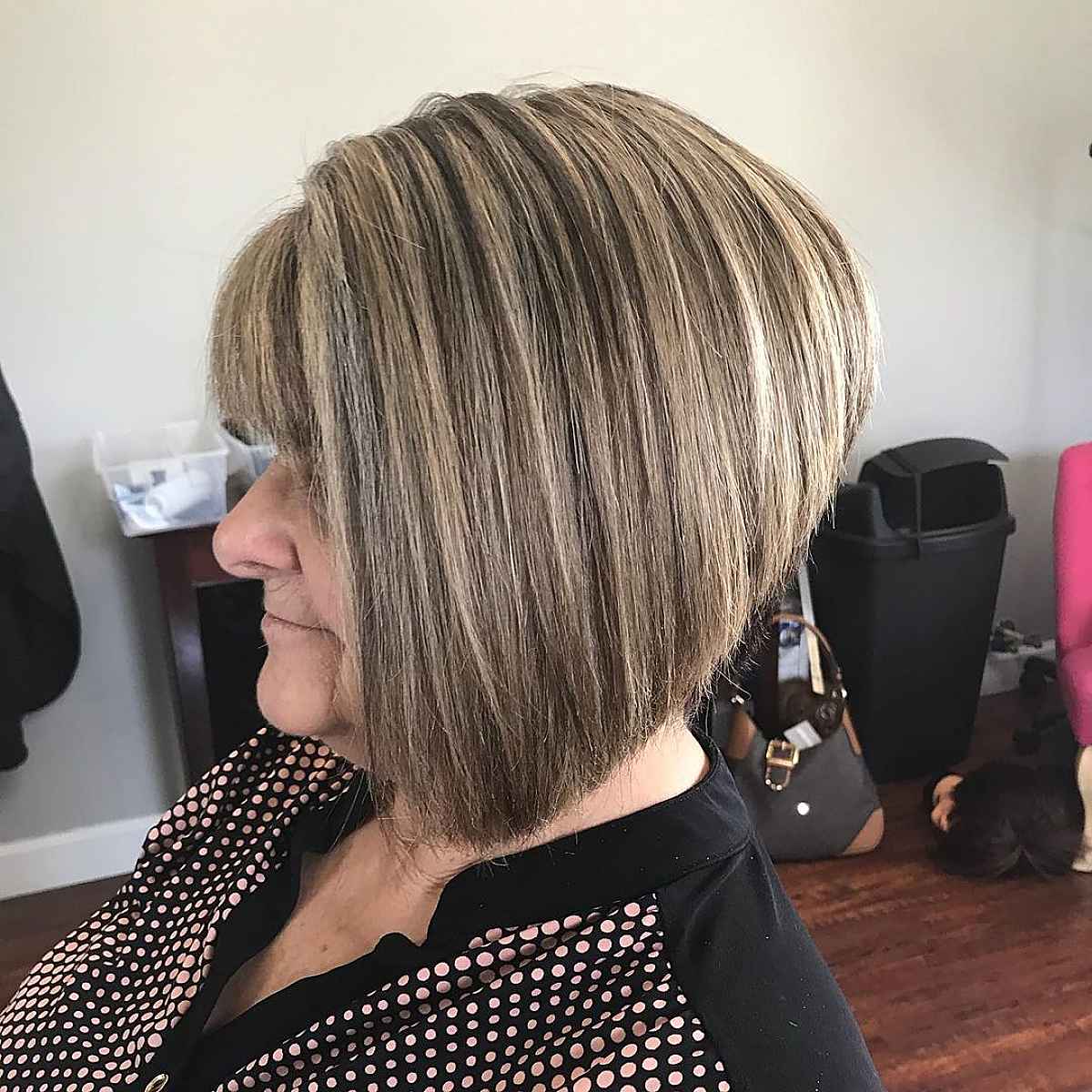 15 Stylish &#038; Easy Medium-Length Hairstyles for Ladies in Their 60s