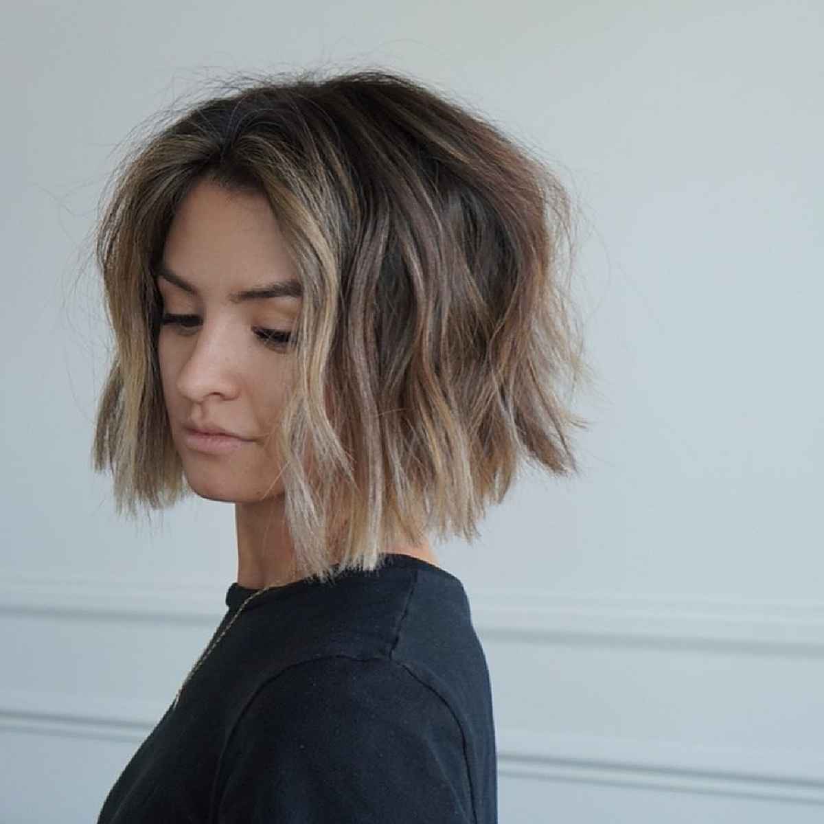 15 Cutest Chin-Length Layered Bobs for a Fresh, Short Look